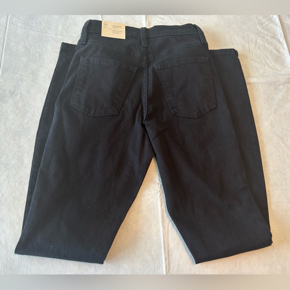 Universal Thread Black High-Rise Skinny Jeans - Slim Fit - Picture 5 of 8